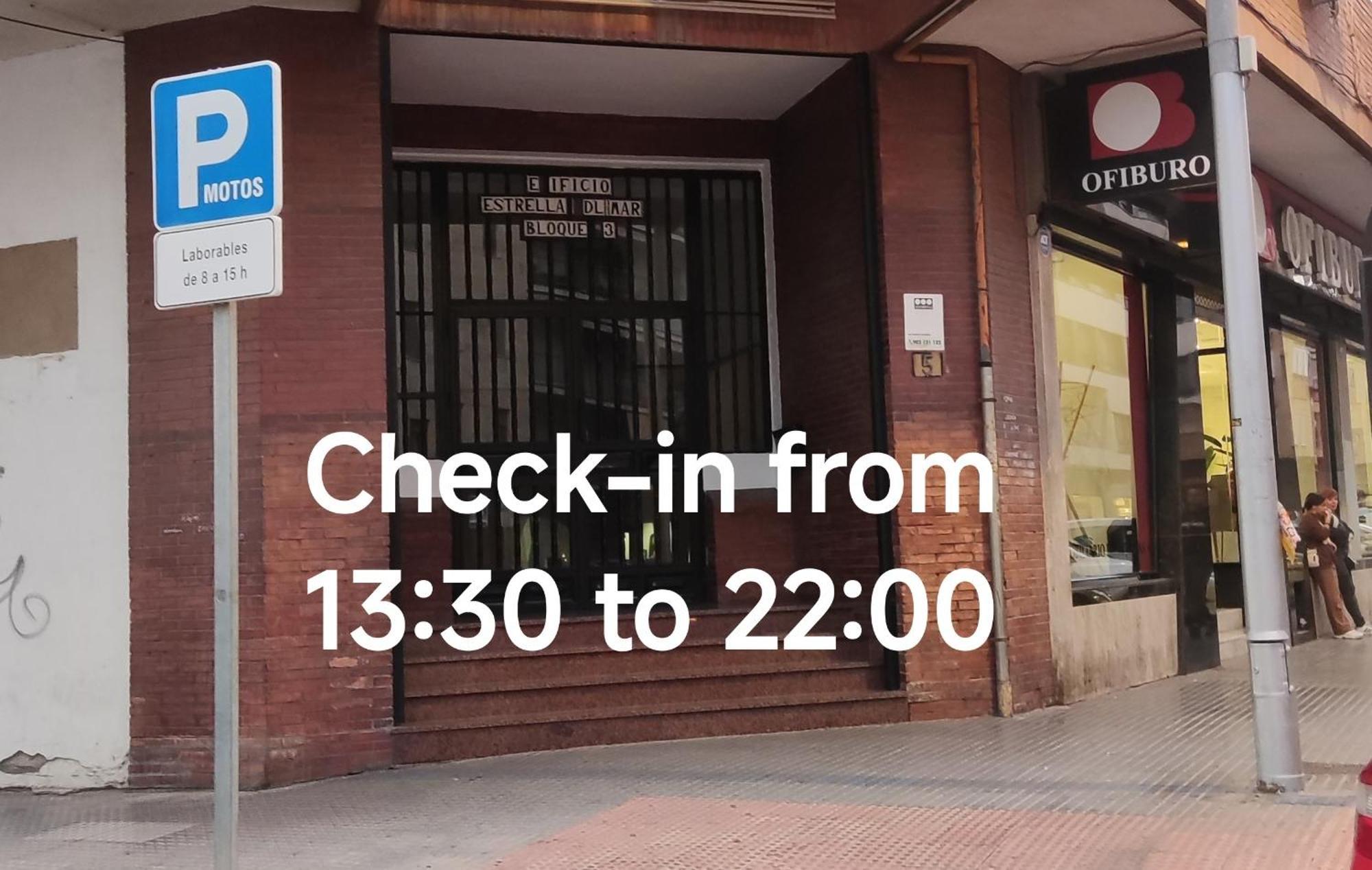 Апартаменти Vacacional Buyma - Parking Privado -Gratuito- Малага Екстер'єр фото